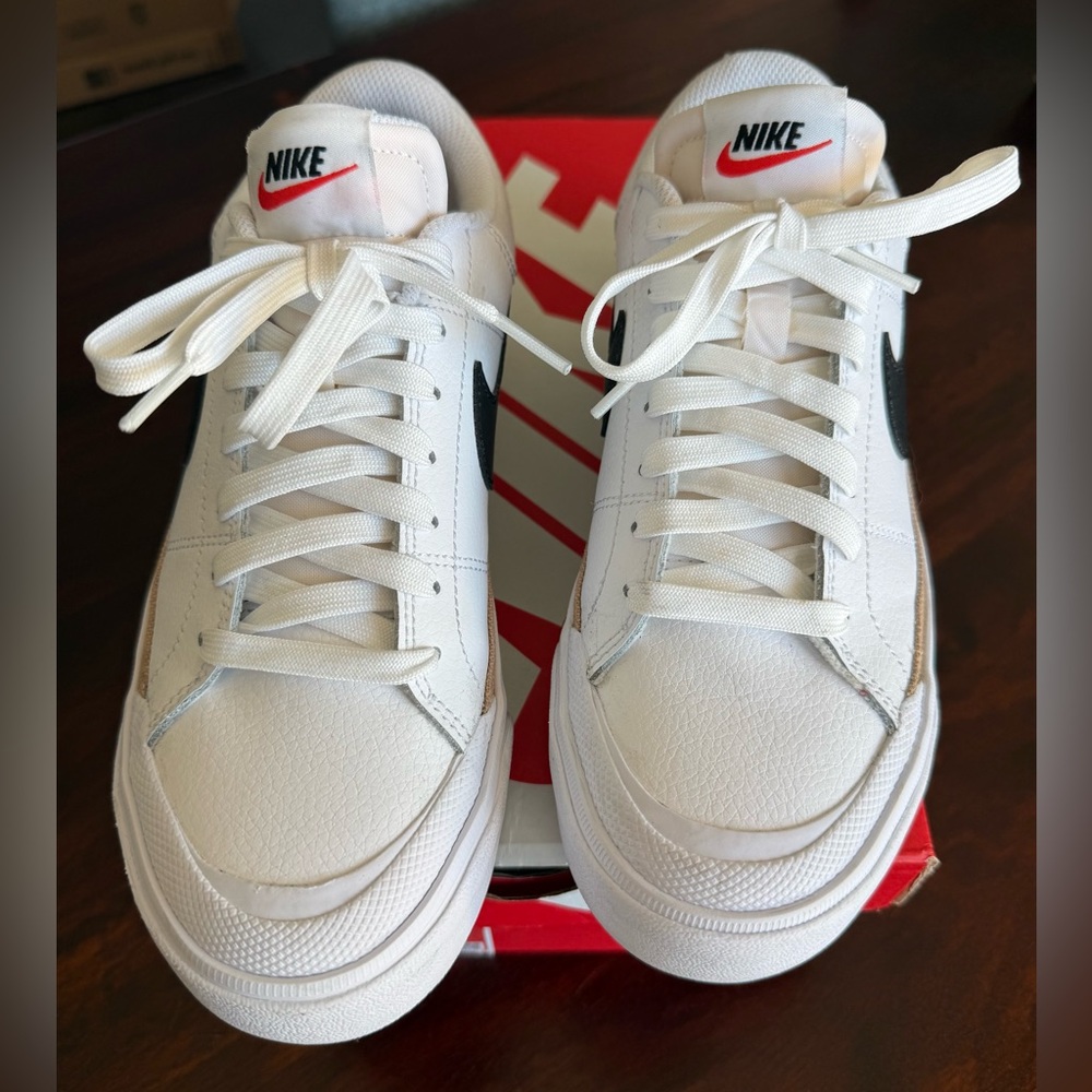Nike Court Legacy Lift women’s size 7.5- pristine!! - Picture 4 of 14
